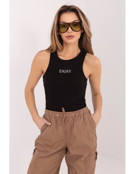 Haut Élégant en Broderie
