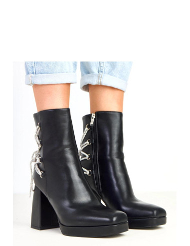 Bottes à talons Élégantes en Cuir Écologique Noires