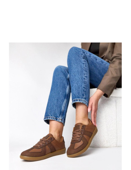 Chaussures de sport Moderne en Cuir Écologique