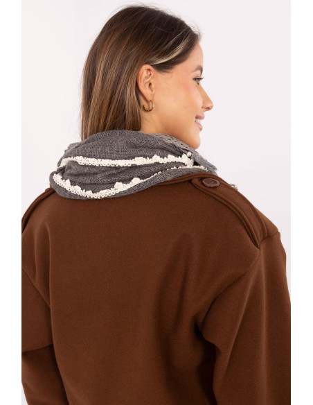 Foulard Élégant en Dentelle