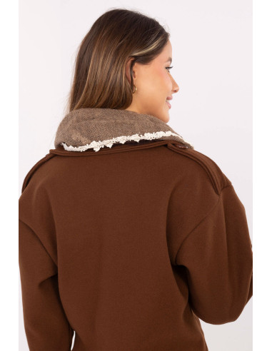 Foulard Élégant en Dentelle
