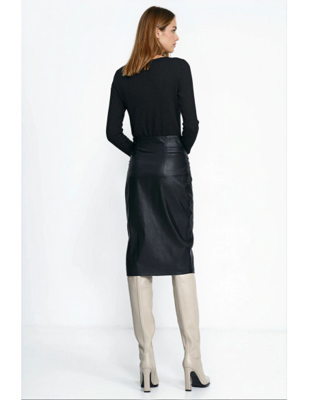 Jupe Délicate en Cuir Noire